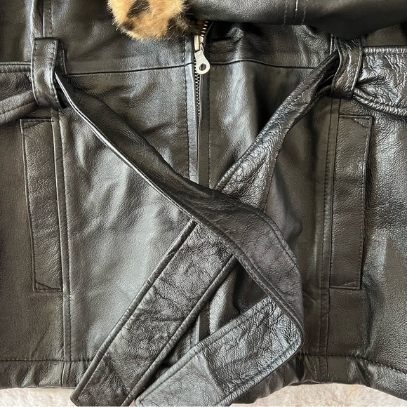 Vintage Leather and Leopard Hooded Winter Coat 🔥 - Picture 3 of 11